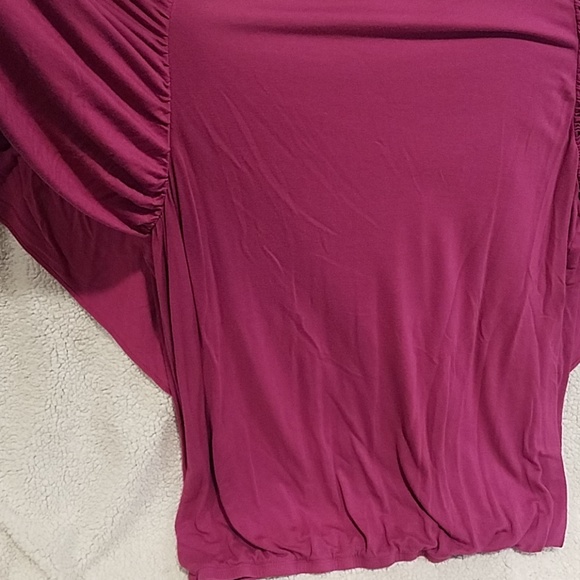 Flutter Top w Bead Detail EUC - Picture 5 of 8